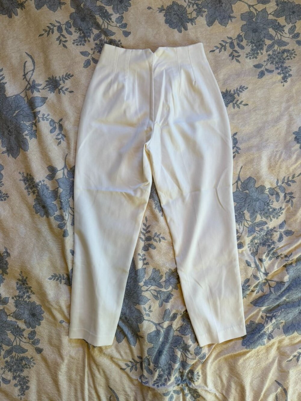 Zara High Waisted Pants | Medium | White - Picture 5 of 6
